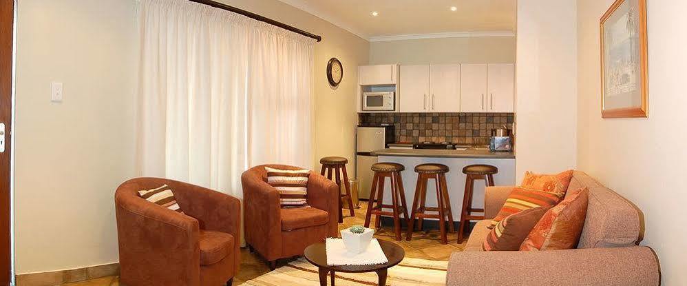 Lalapanzi Guest Lodge Port Elizabeth Zewnętrze zdjęcie
