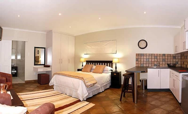 Lalapanzi Guest Lodge Port Elizabeth Zewnętrze zdjęcie